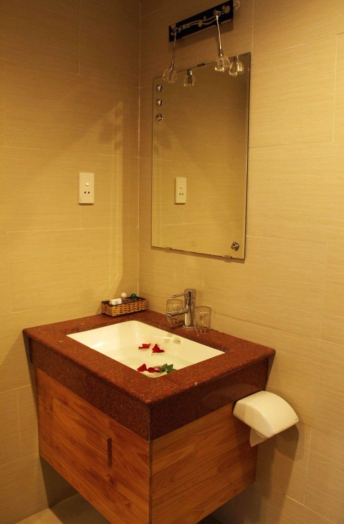 Blue Beach Hotel دا نانغ المظهر الخارجي الصورة